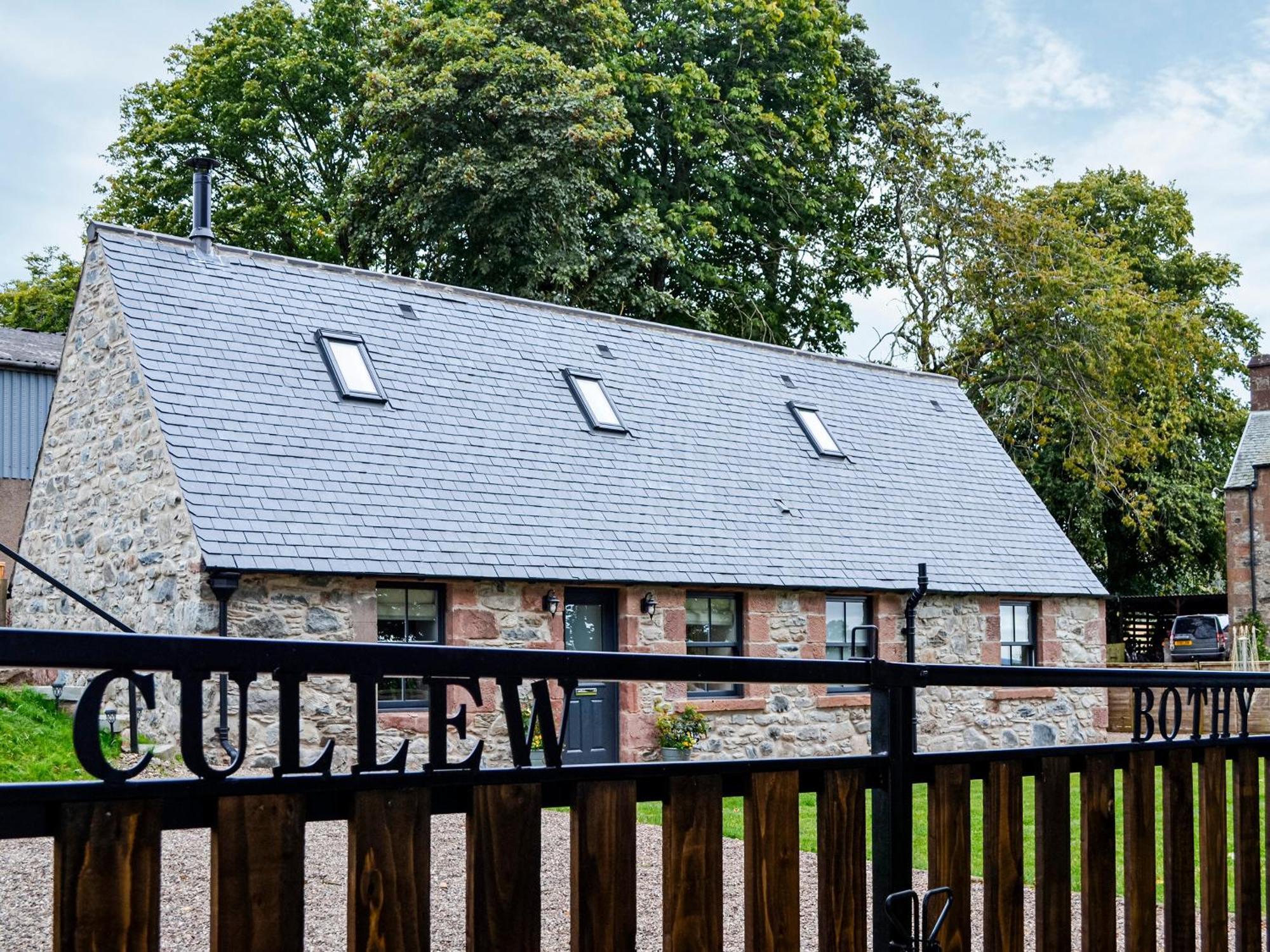 Cullew Bothy Villa Pearsie Екстериор снимка